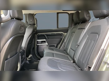 Used Land Rover Defender 2020 for sale - 79127093: Photo