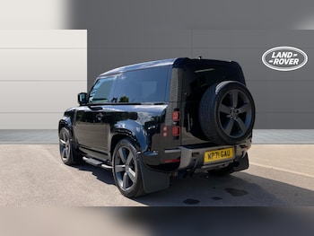 Used Land Rover Defender 2021 for sale - 79404612: Photo