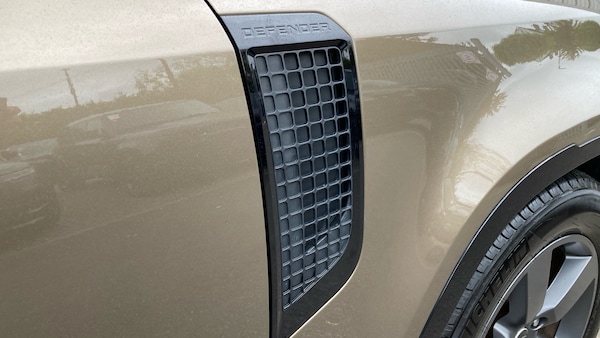 Used Land Rover Defender 2024 for sale - 76255267: Photo 20