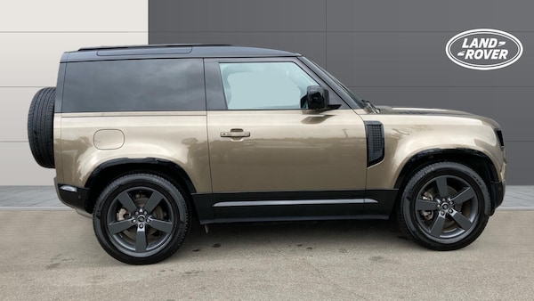 Used Land Rover Defender 2024 for sale - 76255267: Photo 5
