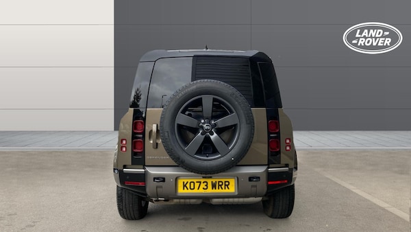 Used Land Rover Defender 2024 for sale - 76255267: Photo 6