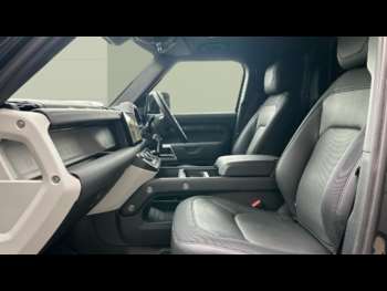 Used Land Rover Defender 2023 for sale - 74804450: Photo