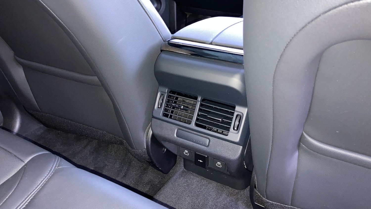 Used Land Rover Range Rover Evoque 2025 for sale - 77147873: Photo 18