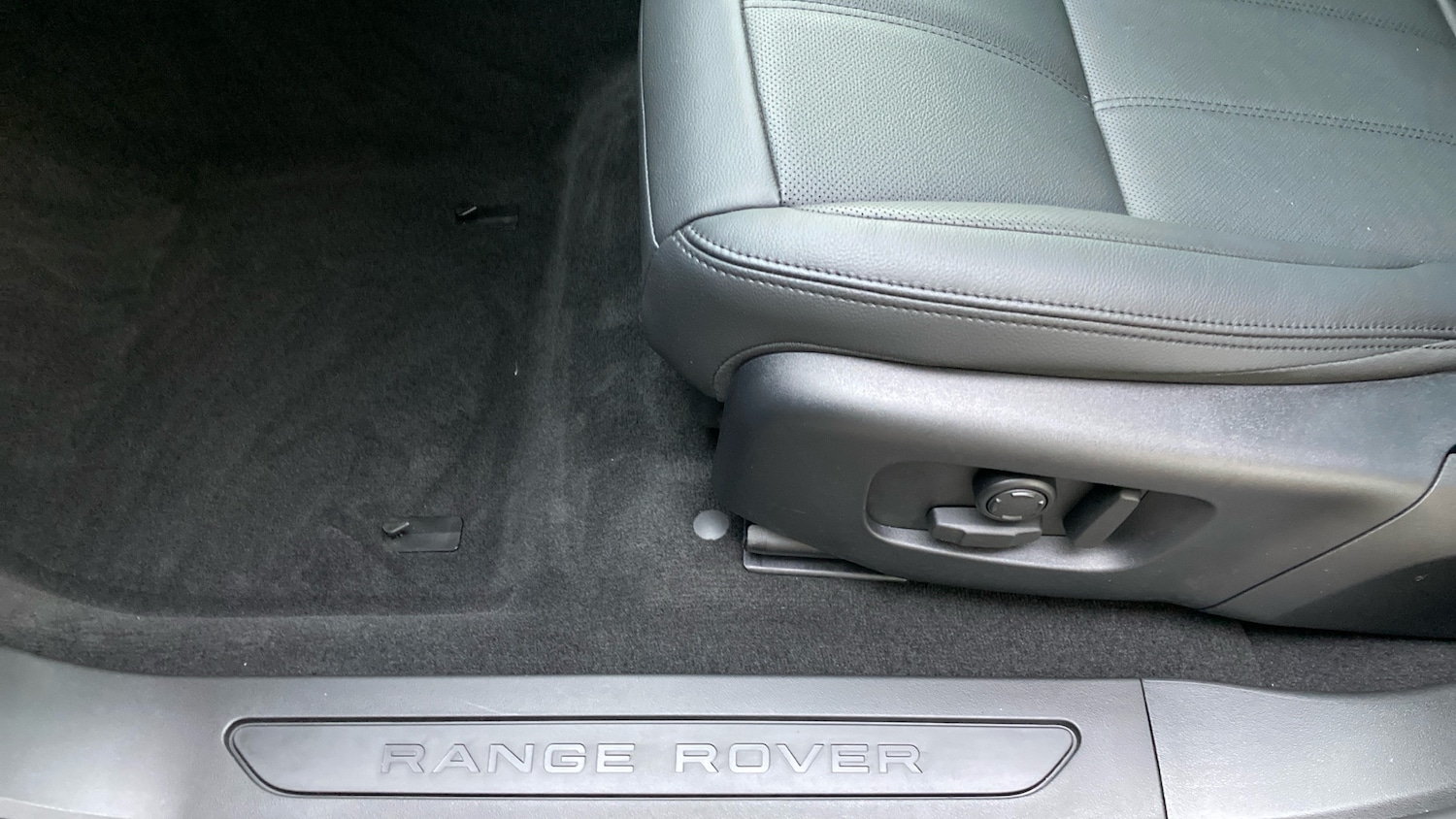 Used Land Rover Range Rover Evoque 2025 for sale - 77147873: Photo 37