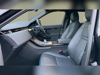 Used Land Rover Range Rover Evoque 2025 for sale - 77147873: Photo