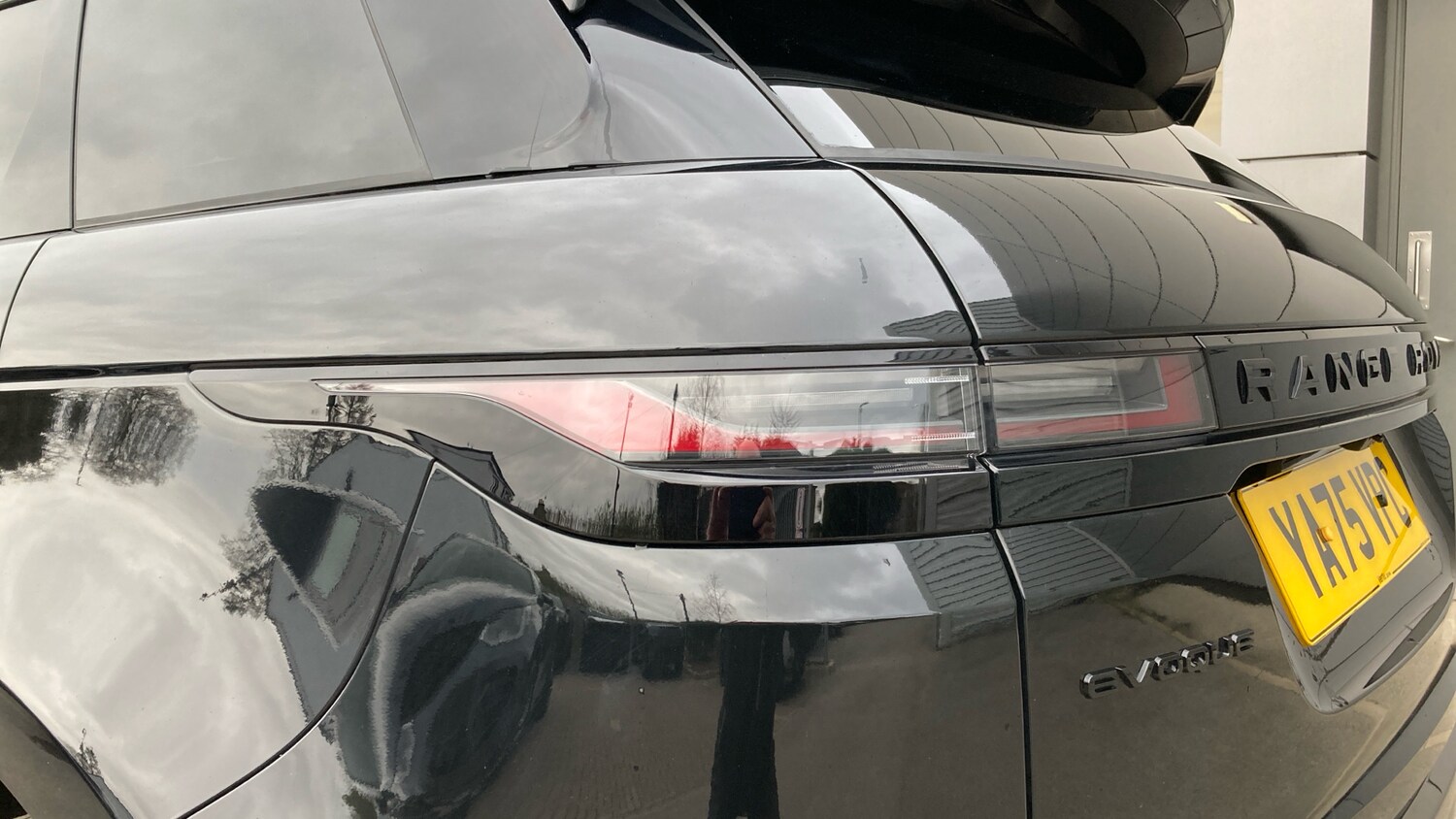 Used Land Rover Range Rover Evoque 2025 for sale - 77999263: Photo 19