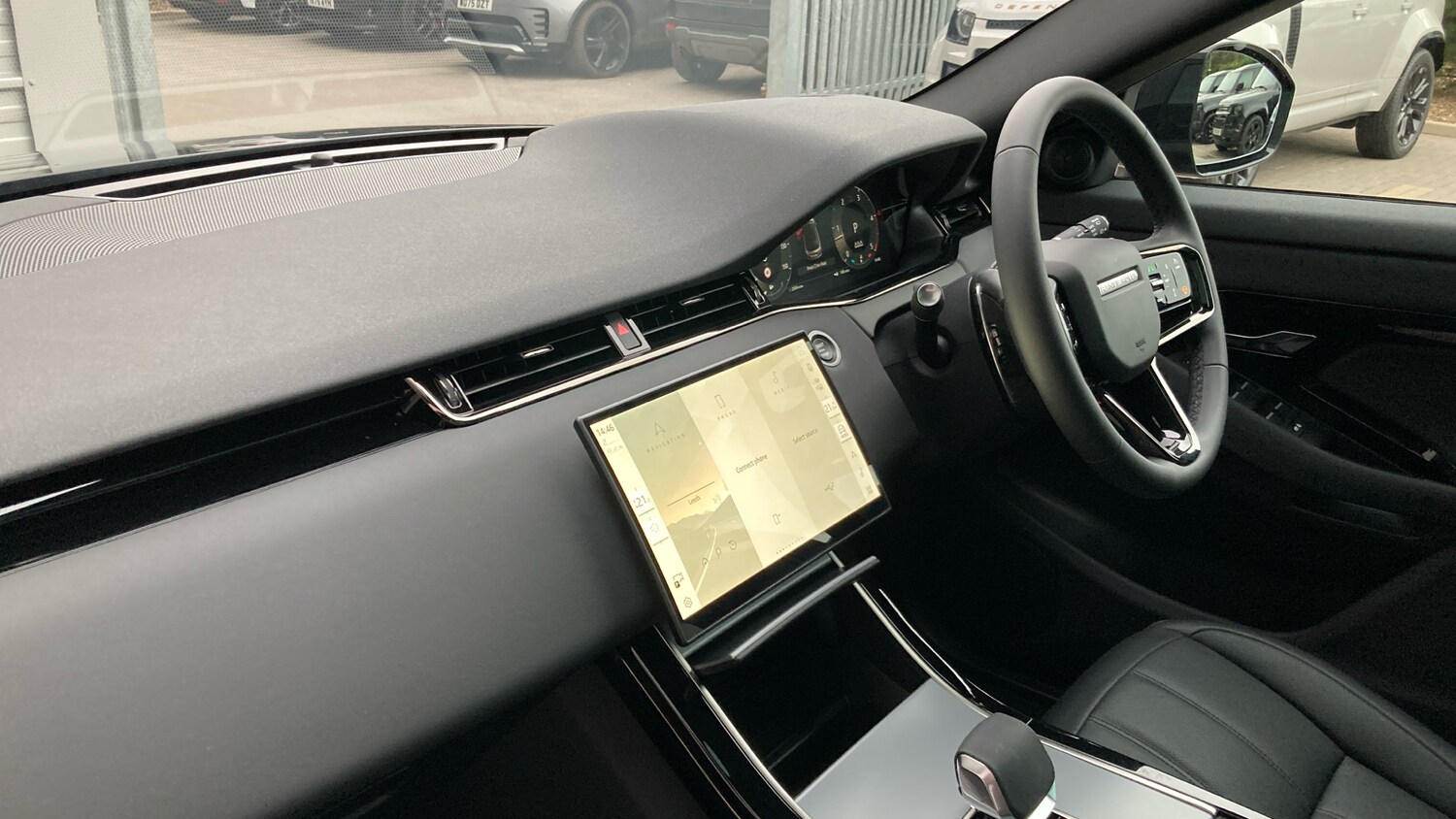 Used Land Rover Range Rover Evoque 2025 for sale - 77999263: Photo 33