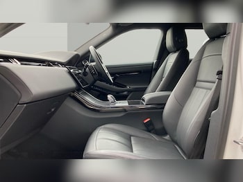 Used Land Rover Range Rover Evoque 2025 for sale - 75641538: Photo