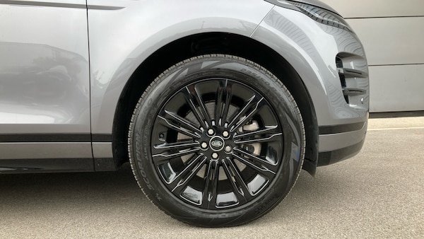 Used Land Rover Range Rover Evoque 2025 for sale - 76252289: Photo 8