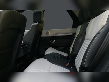 Used Land Rover Discovery 2025 for sale - 77363954: Photo