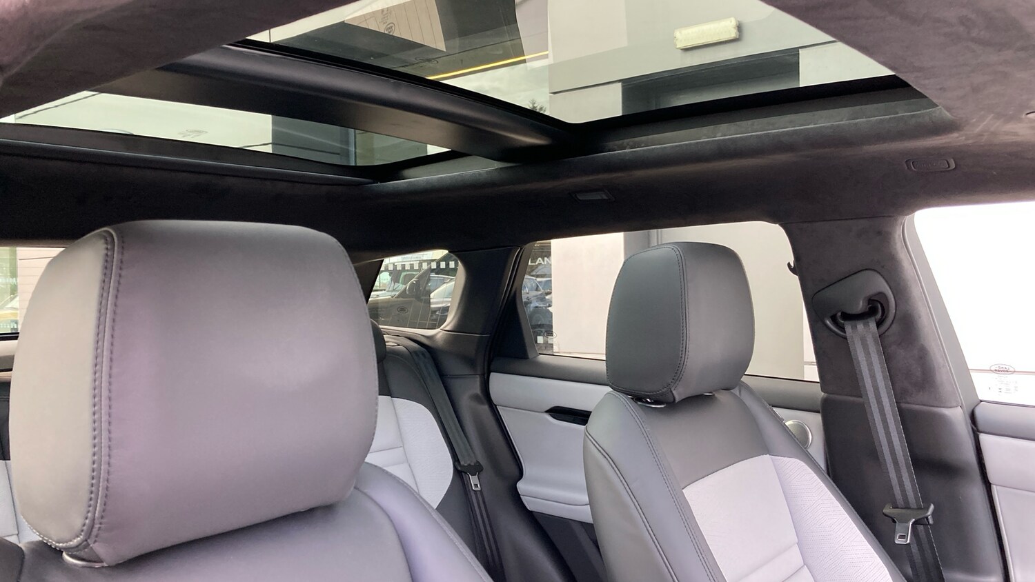 Used Land Rover Range Rover Evoque 2025 for sale - 78107213: Photo 26