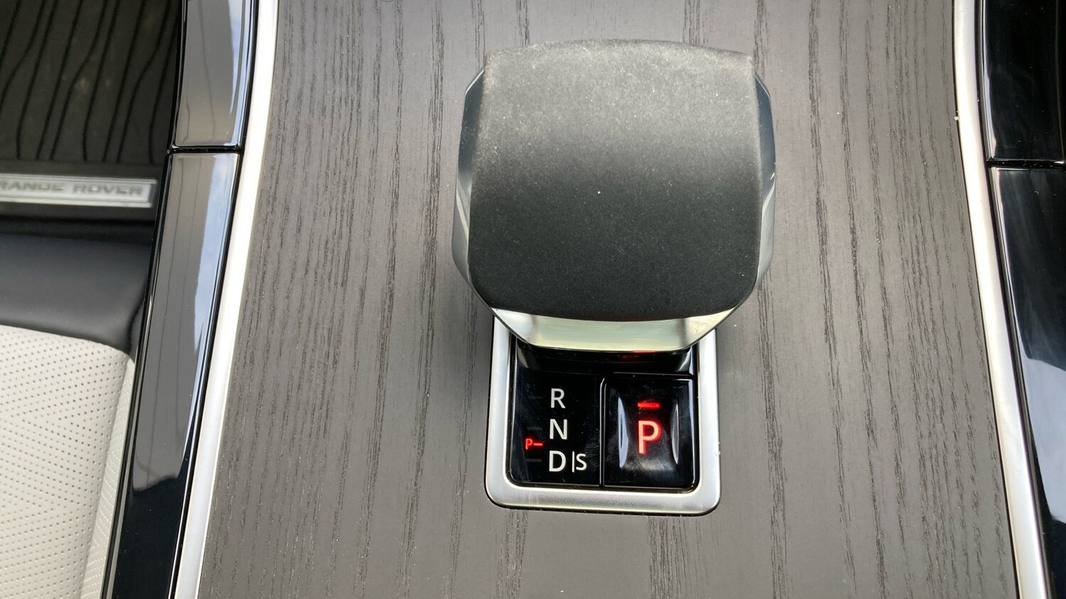 Used Land Rover Range Rover Evoque 2025 for sale - 78107213: Photo 28