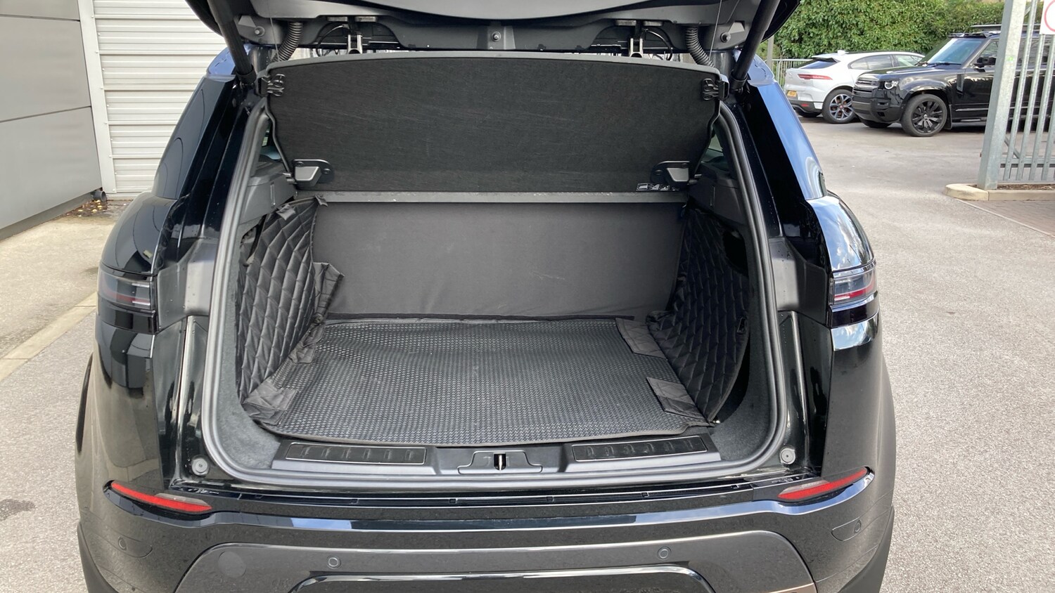 Used Land Rover Range Rover Evoque 2025 for sale - 78107213: Photo 42