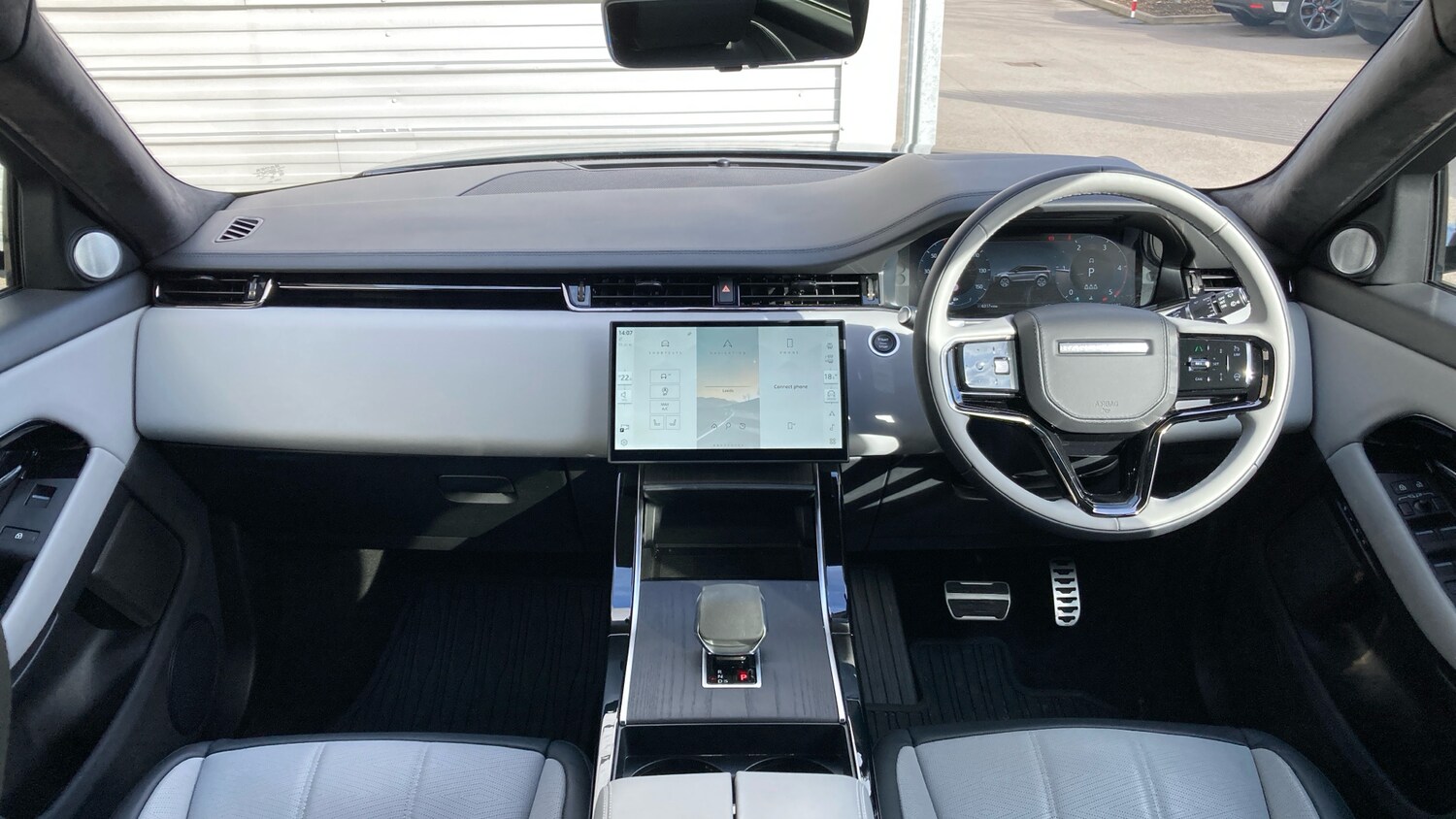 Used Land Rover Range Rover Evoque 2025 for sale - 78107213: Photo 9