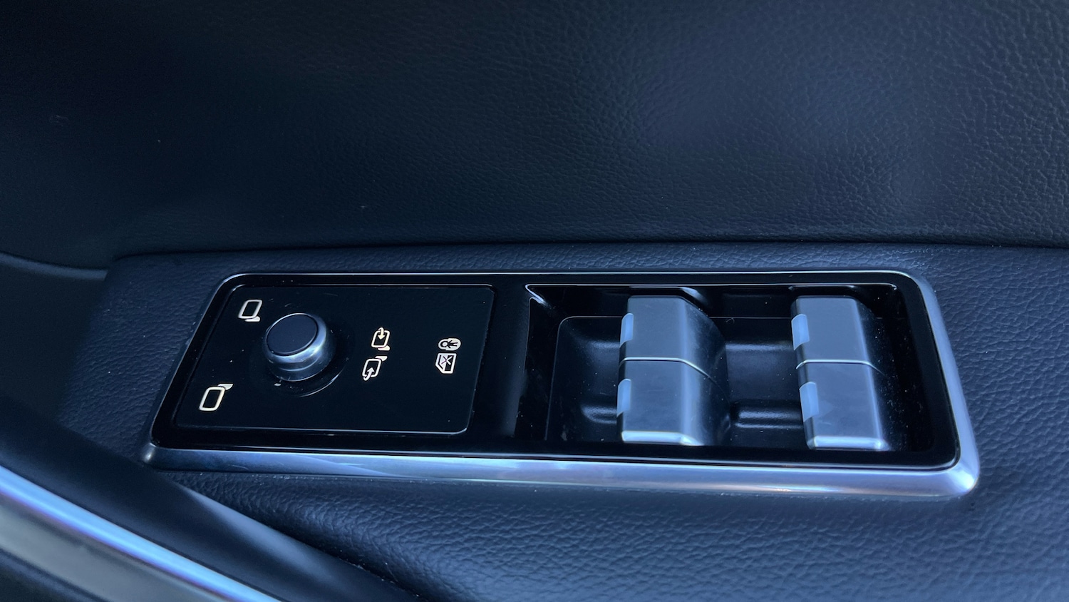 Used Jaguar F-Pace 2023 for sale - 77996913: Photo 29