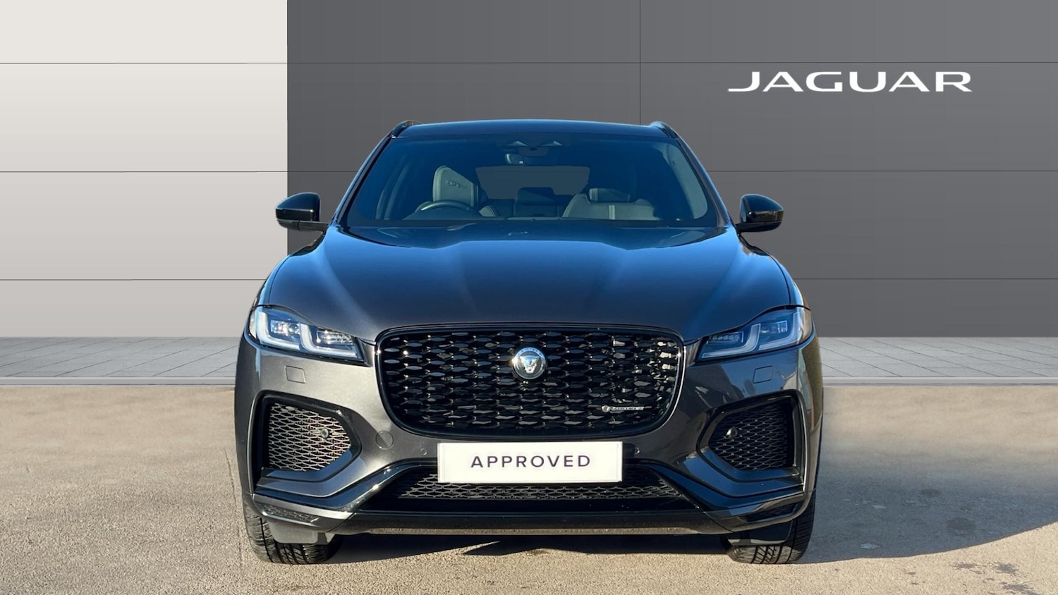 Used Jaguar F-Pace 2023 for sale - 77996913: Photo 7