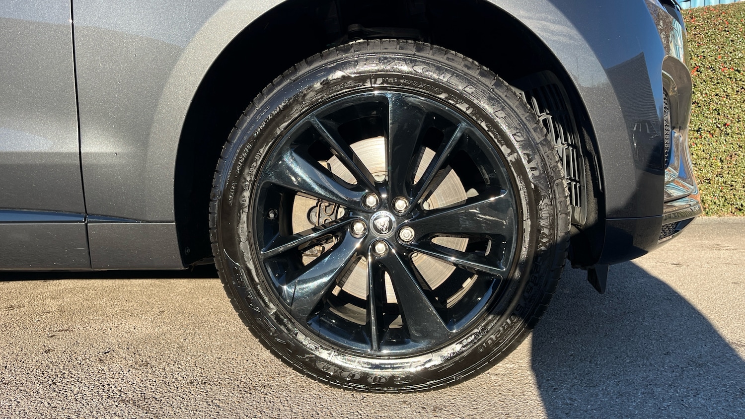 Used Jaguar F-Pace 2023 for sale - 77996913: Photo 8