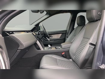 Used Land Rover Discovery Sport 2025 for sale - 77127301: Photo