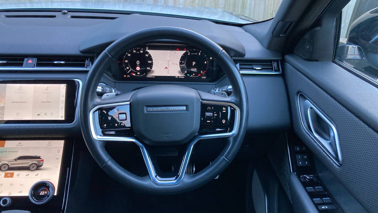 Used Land Rover Range Rover Velar 2021 for sale - 76791267: Photo 15