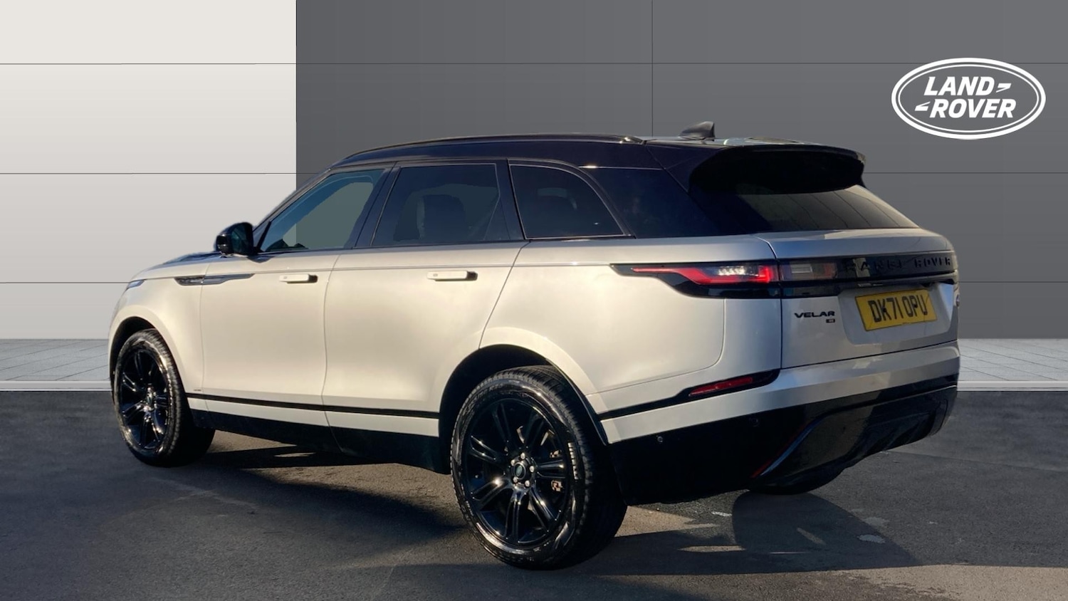 Used Land Rover Range Rover Velar 2021 for sale - 76791267: Photo 2