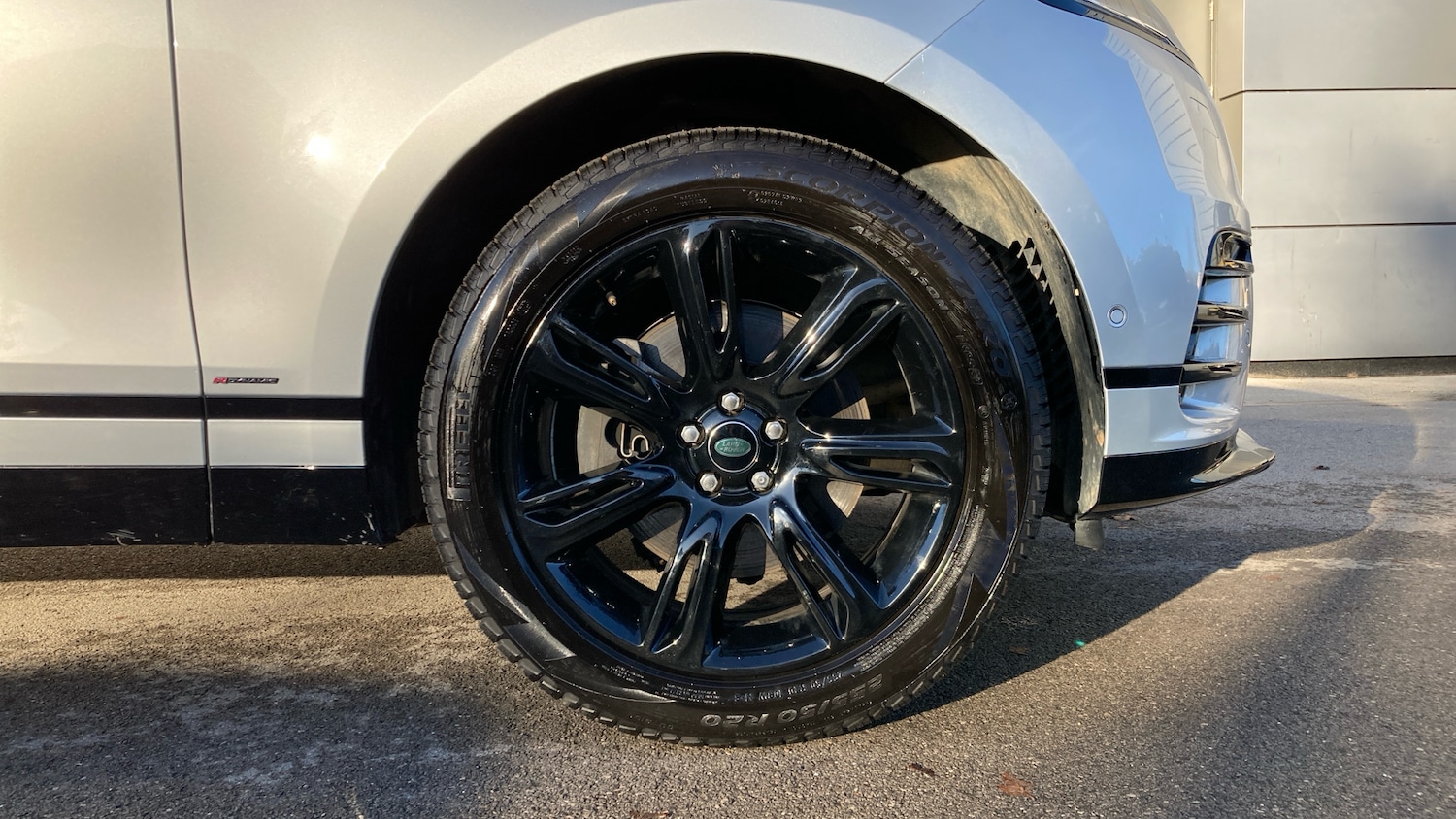 Used Land Rover Range Rover Velar 2021 for sale - 76791267: Photo 8