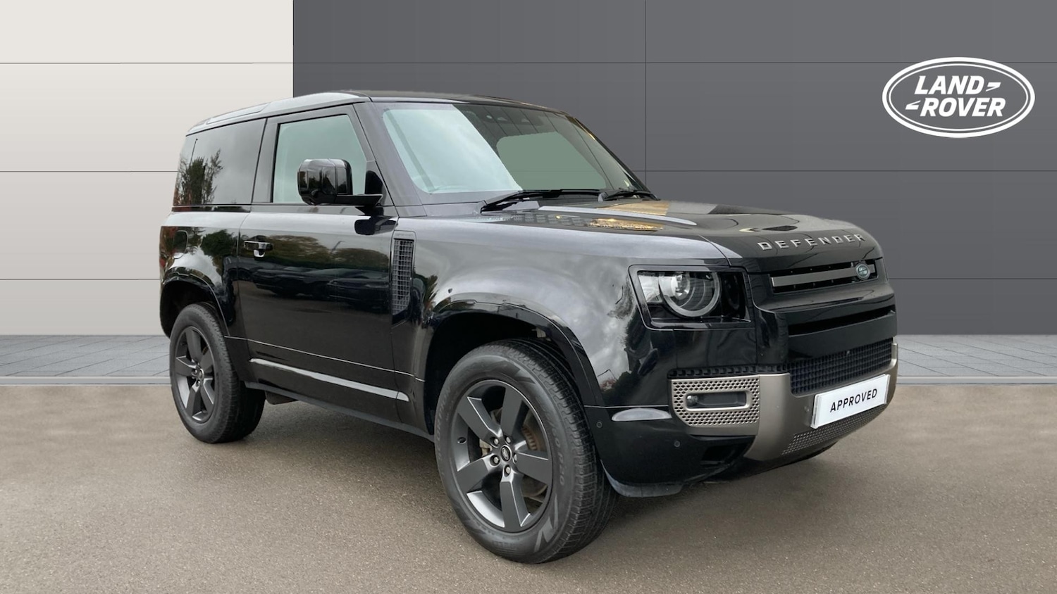 Used Land Rover Defender 2024 for sale - 76450244: Photo 1