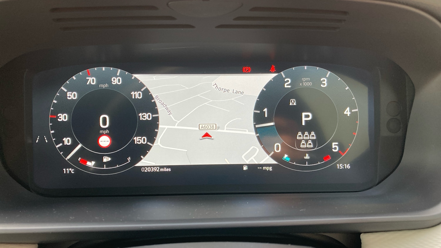 Used Land Rover Discovery 2023 for sale - 77775001: Photo 16