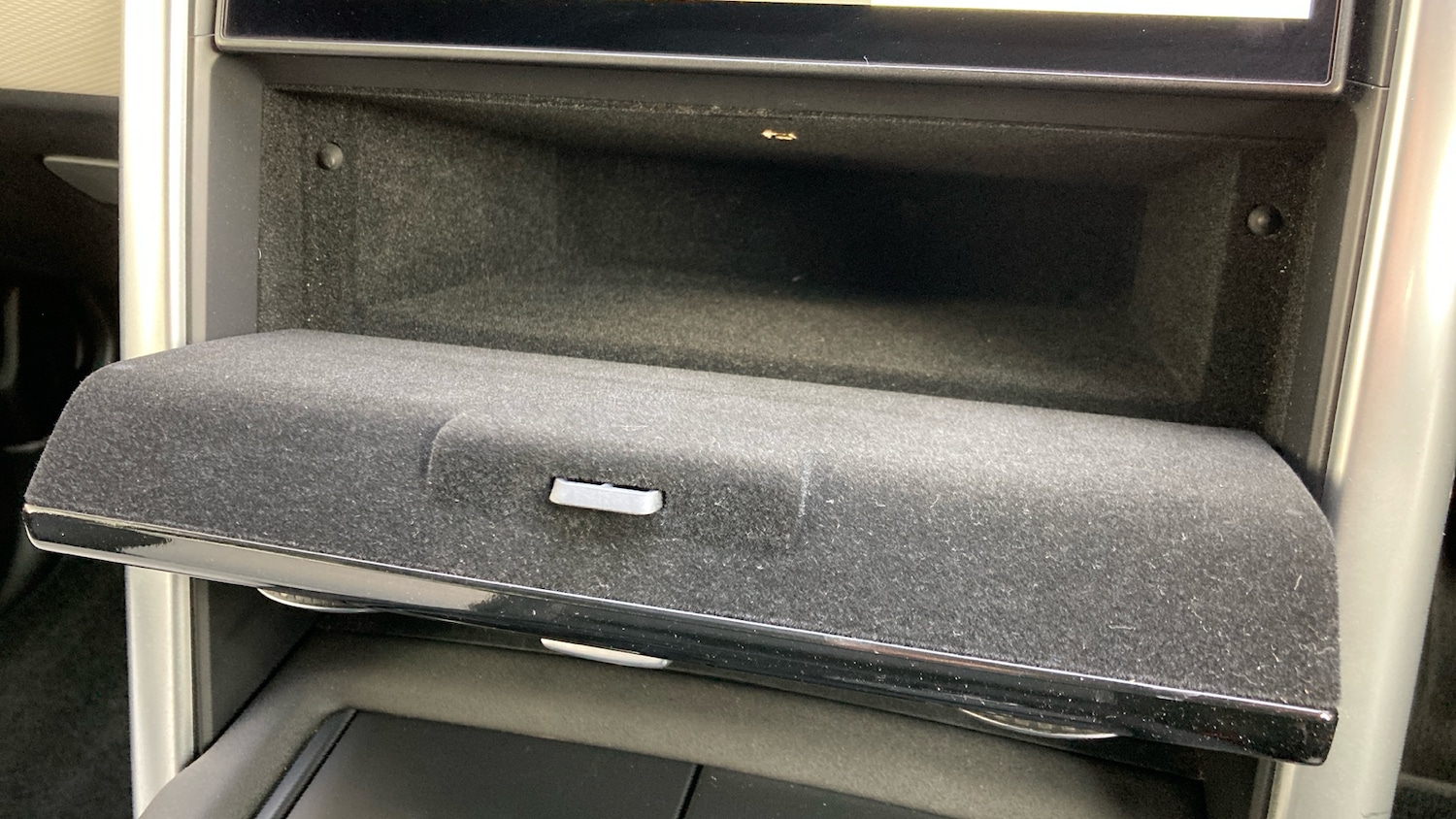 Used Land Rover Discovery 2023 for sale - 77775001: Photo 38