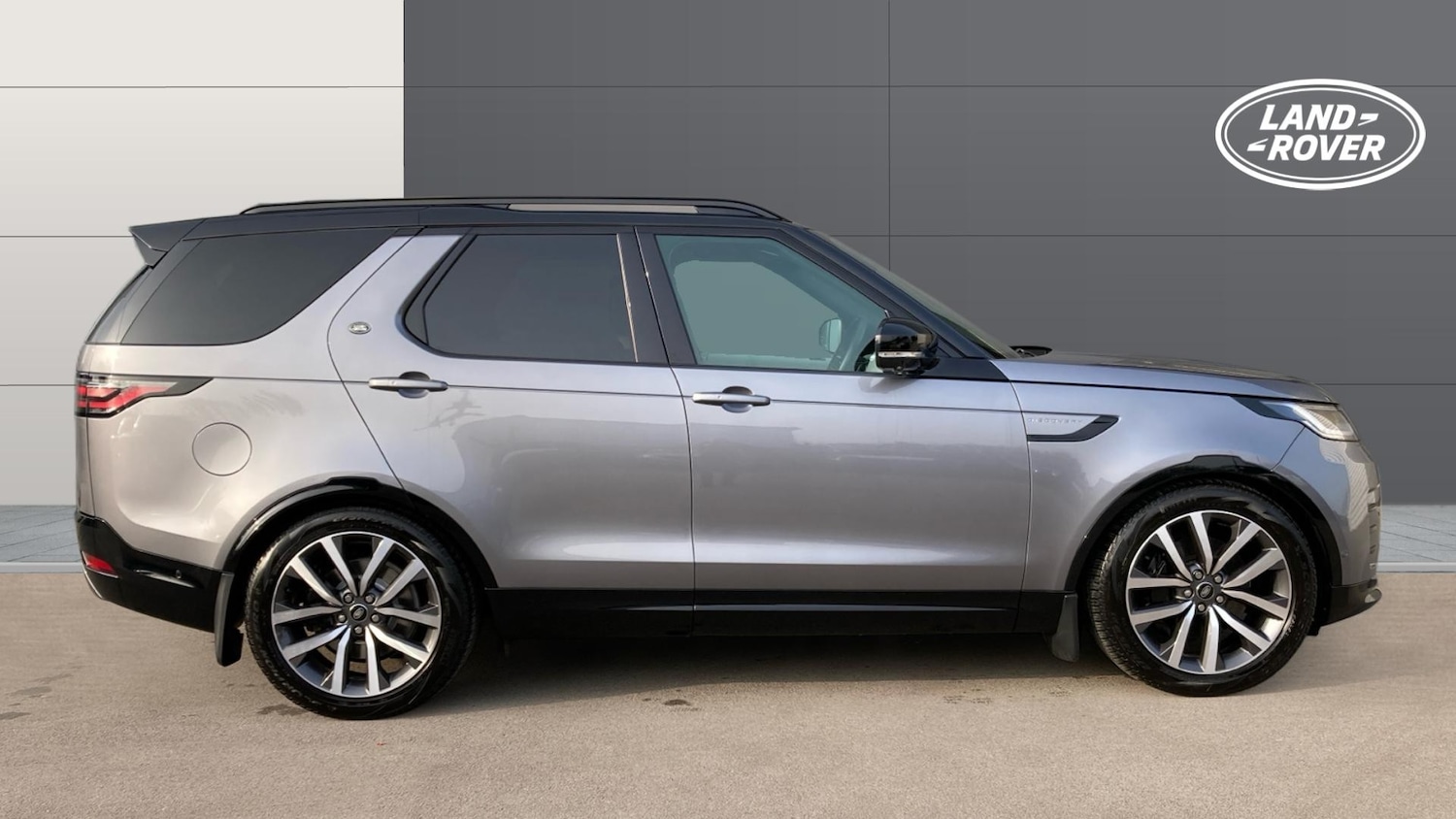 Used Land Rover Discovery 2023 for sale - 77775001: Photo 5