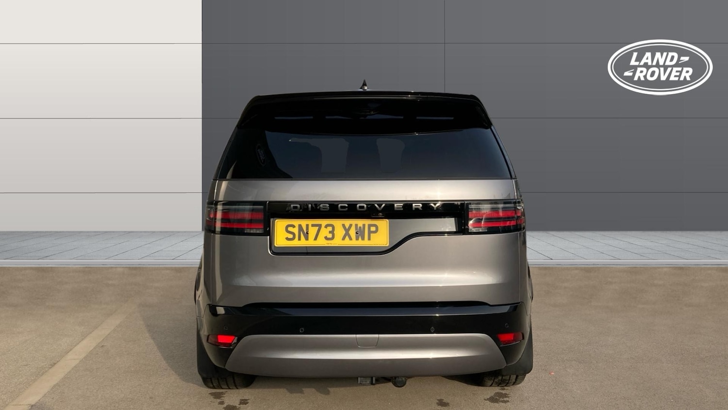 Used Land Rover Discovery 2023 for sale - 77775001: Photo 6