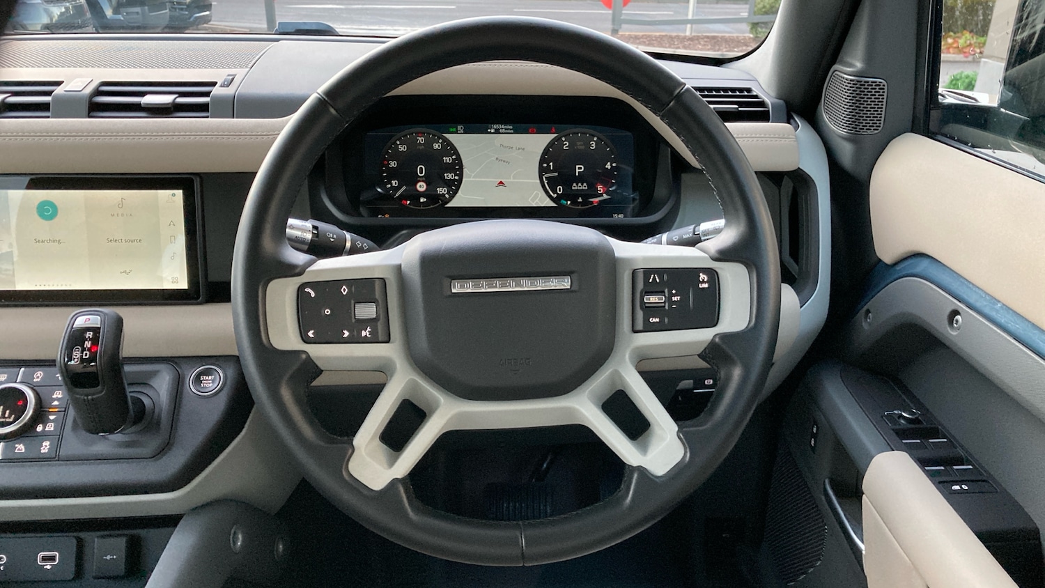 Used Land Rover Defender 2022 for sale - 77127302: Photo 15