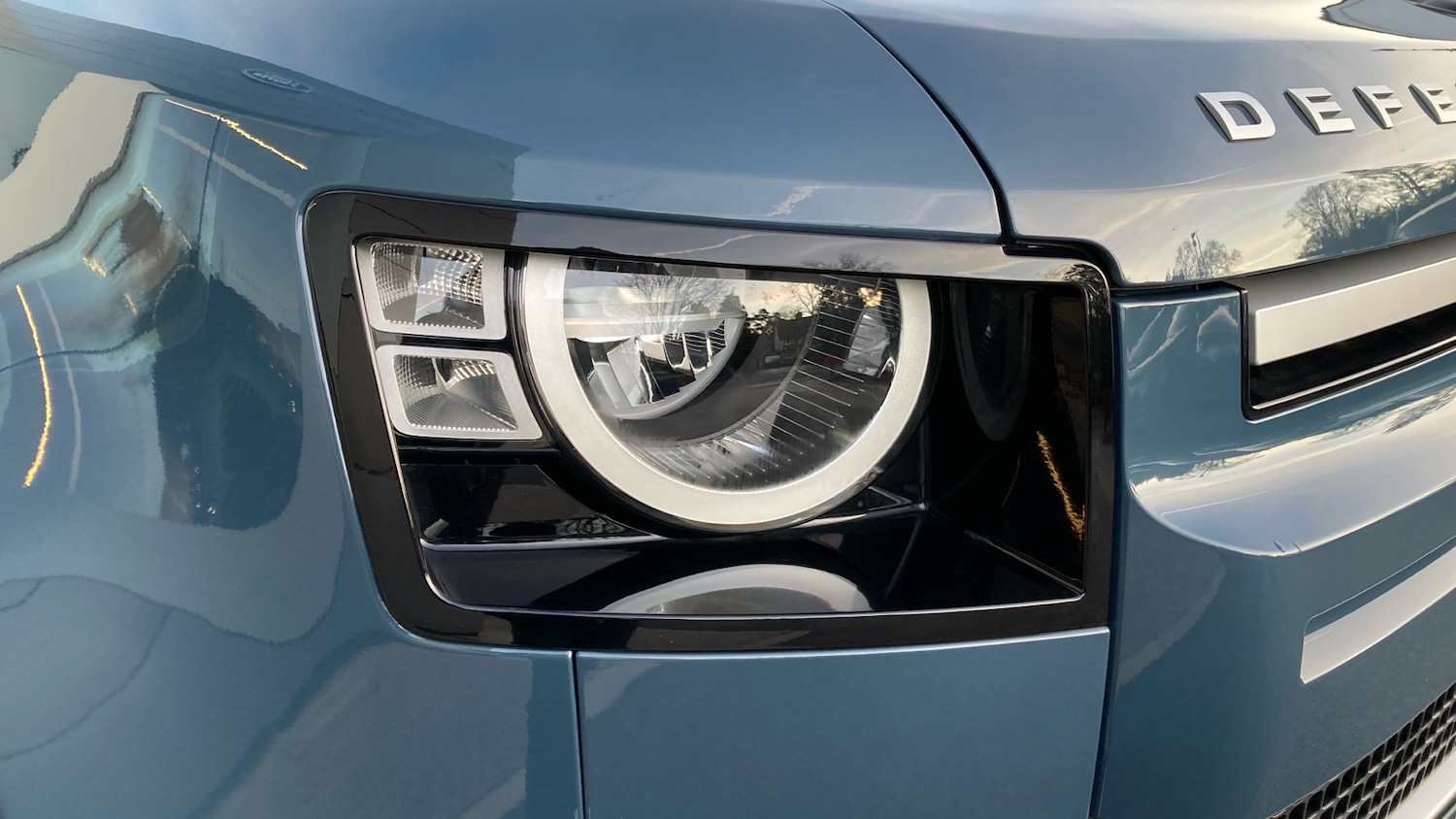 Used Land Rover Defender 2022 for sale - 77127302: Photo 17