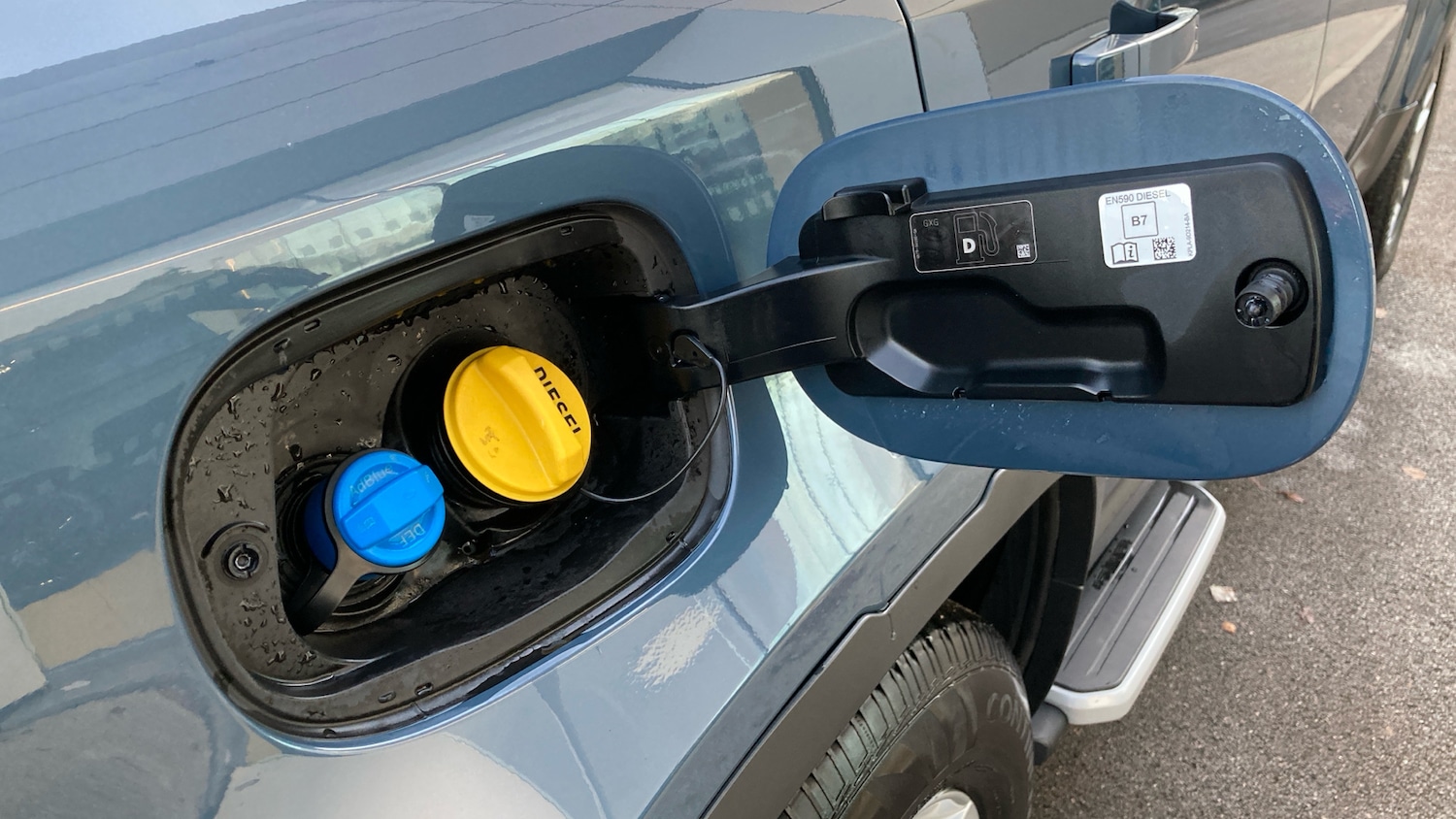 Used Land Rover Defender 2022 for sale - 77127302: Photo 25