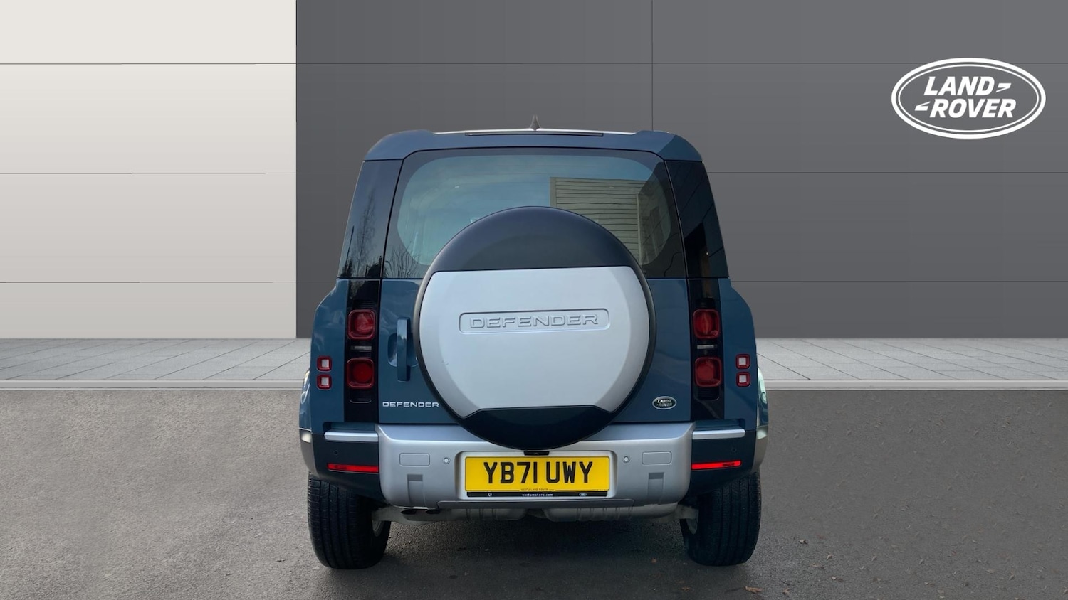 Used Land Rover Defender 2022 for sale - 77127302: Photo 6