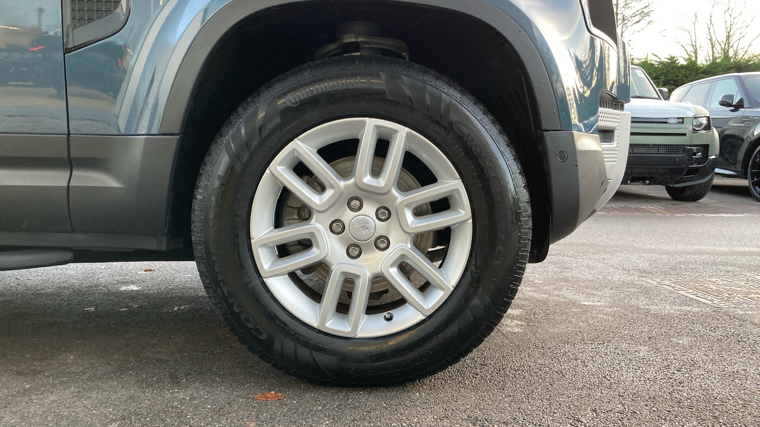 Used Land Rover Defender 2022 for sale - 77127302: Photo 8