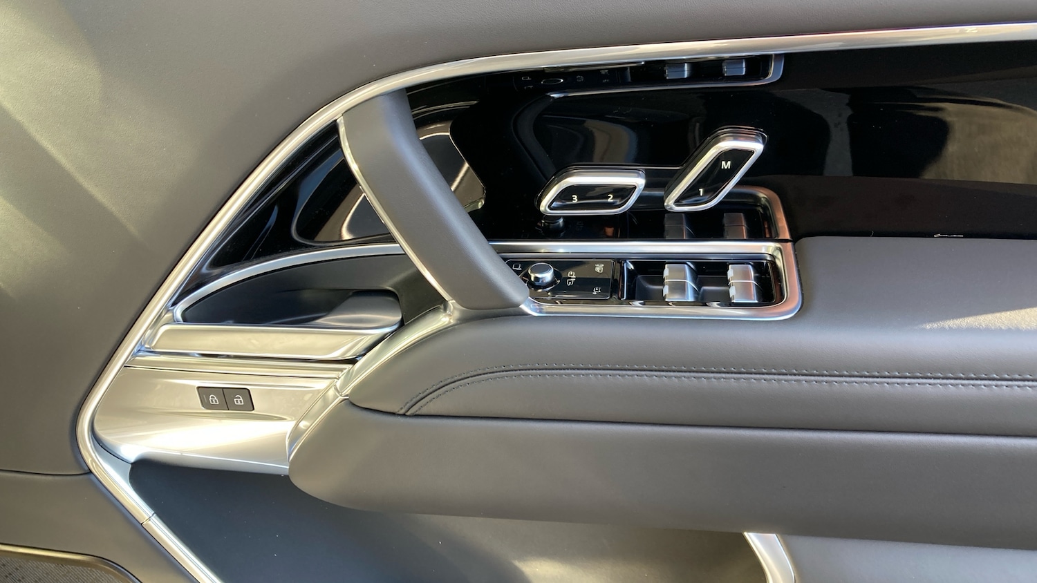 Used Land Rover Range Rover 2025 for sale - 77704252: Photo 22