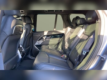 Used Land Rover Range Rover 2025 for sale - 77704252: Photo