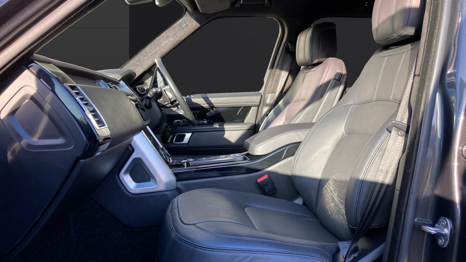 Used Land Rover Range Rover 2021 for sale - 76719991: Photo 3