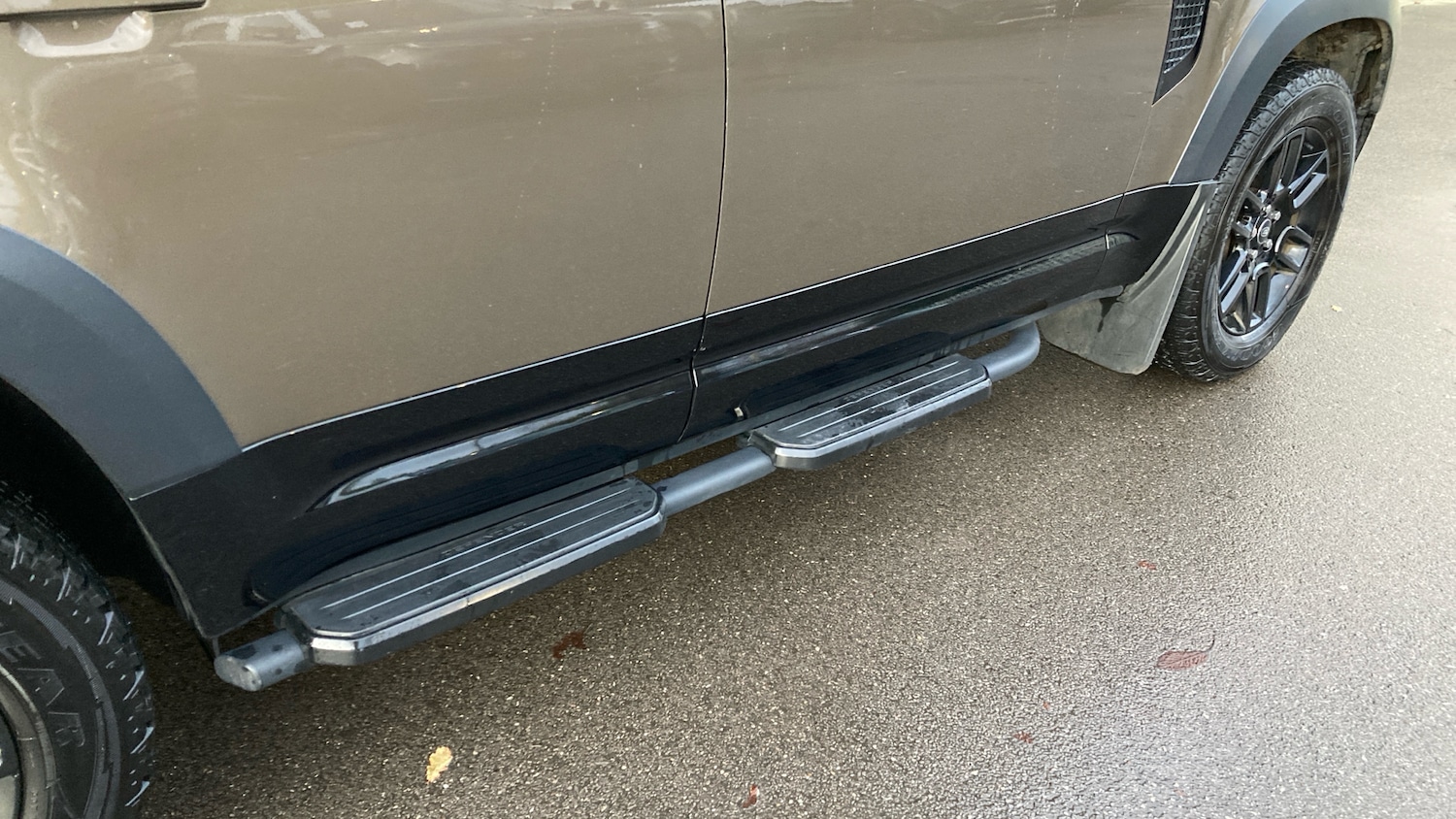 Used Land Rover Defender 2023 for sale - 76737936: Photo 21