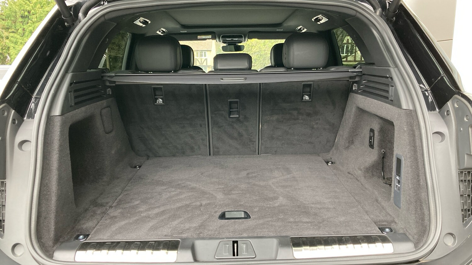 Used Land Rover Range Rover Sport 2025 for sale - 78107212: Photo 10