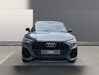Used Audi Q3 2023 for sale - 75425270: Photo