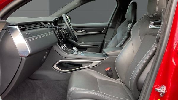 Used Jaguar F-Pace 2023 for sale - 76065960: Photo 3