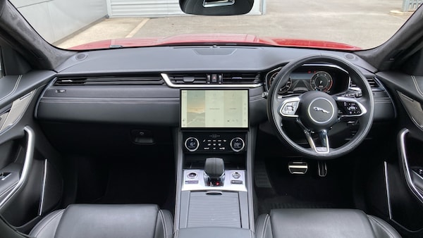 Used Jaguar F-Pace 2023 for sale - 76065960: Photo 9