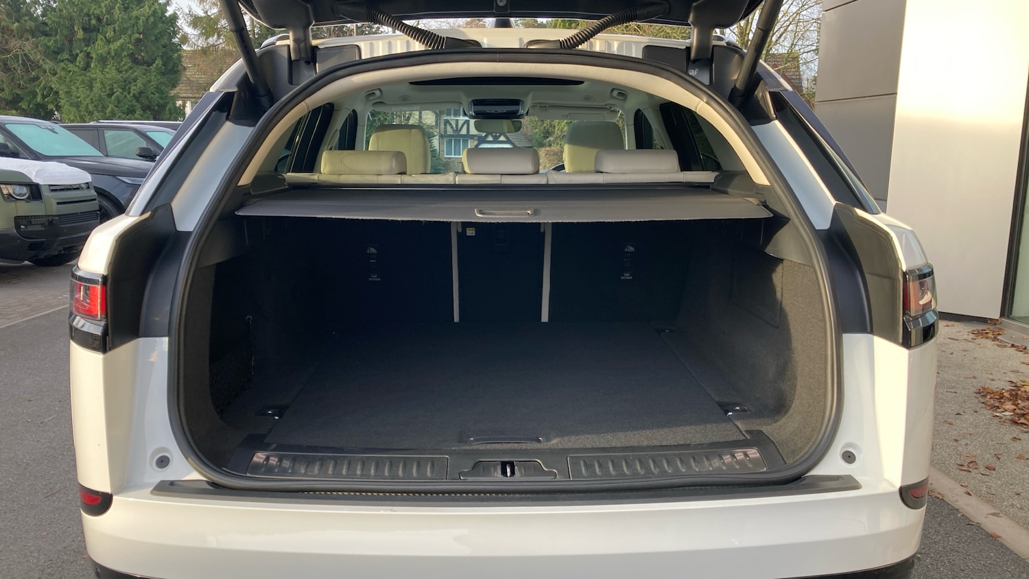 Used Land Rover Range Rover Velar 2021 for sale - 77147851: Photo 10