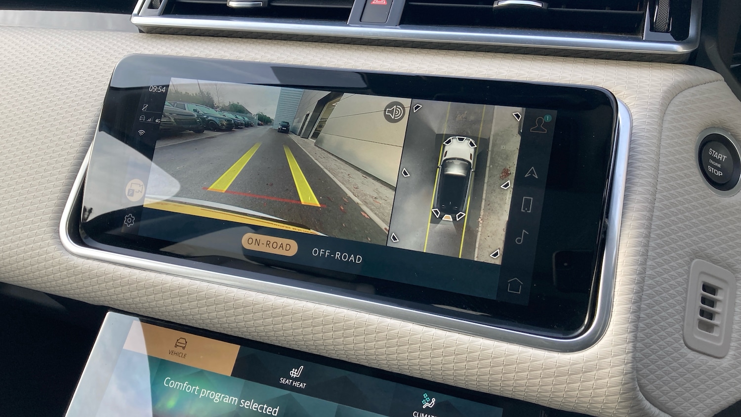 Used Land Rover Range Rover Velar 2021 for sale - 77147851: Photo 12