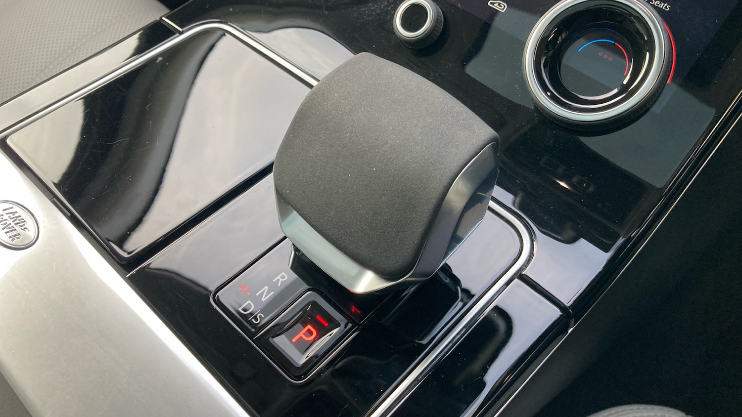 Used Land Rover Range Rover Velar 2021 for sale - 77147851: Photo 13