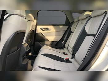 Used Land Rover Range Rover Velar 2021 for sale - 77147851: Photo