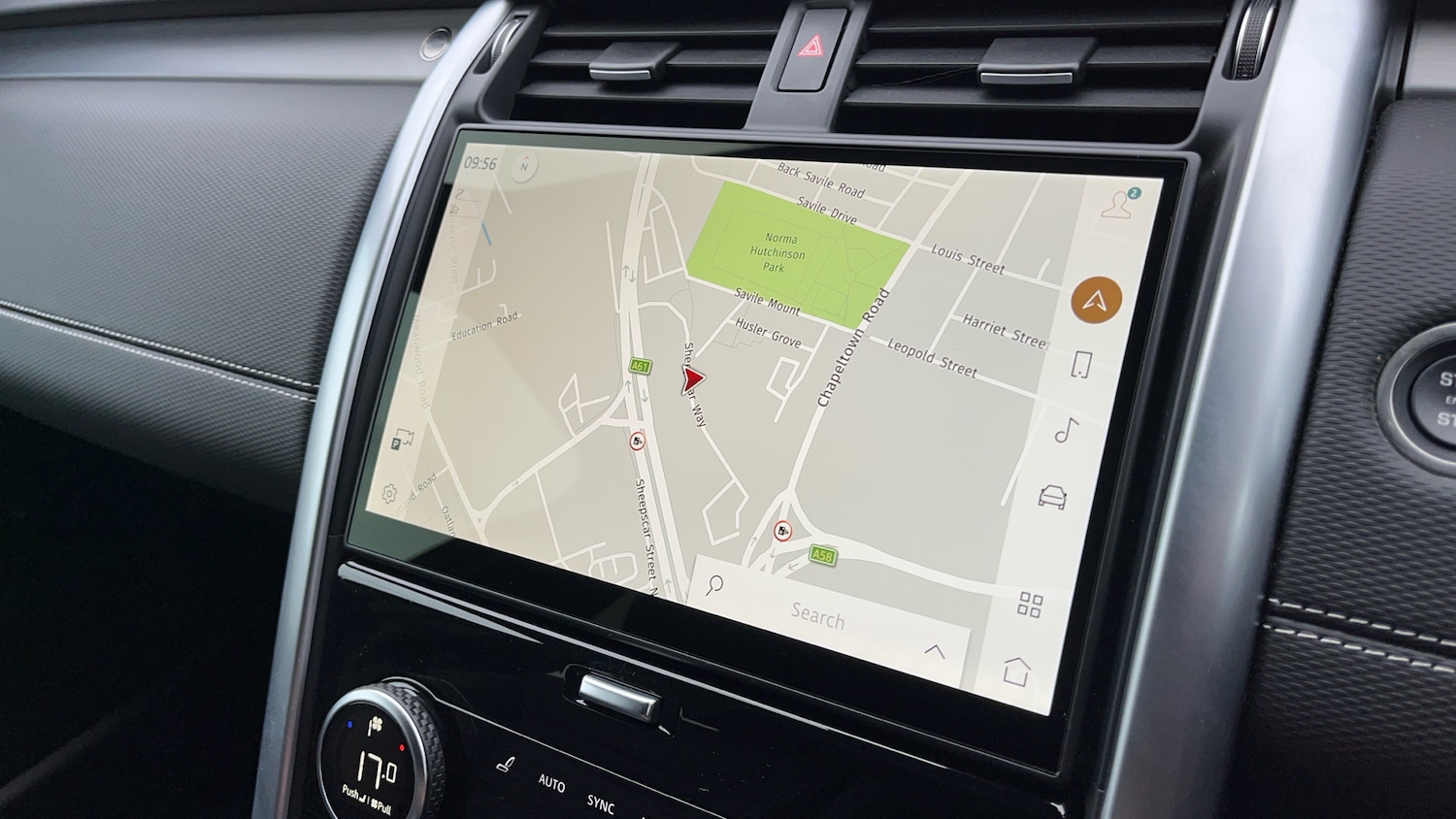 Used Land Rover Discovery 2025 for sale - 76450243: Photo 11