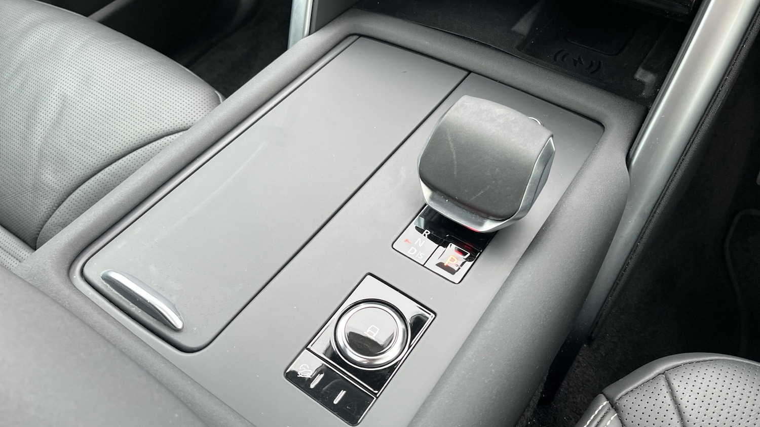 Used Land Rover Discovery 2025 for sale - 76450243: Photo 13