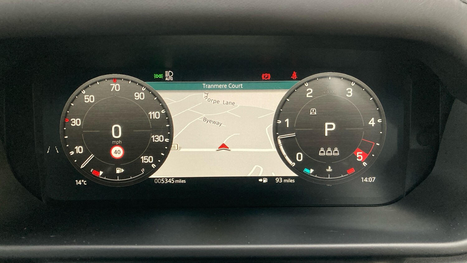 Used Land Rover Defender 2025 for sale - 76517527: Photo 16